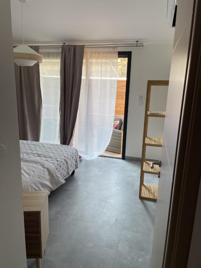 Trio Marin Meze Apartment Luaran gambar